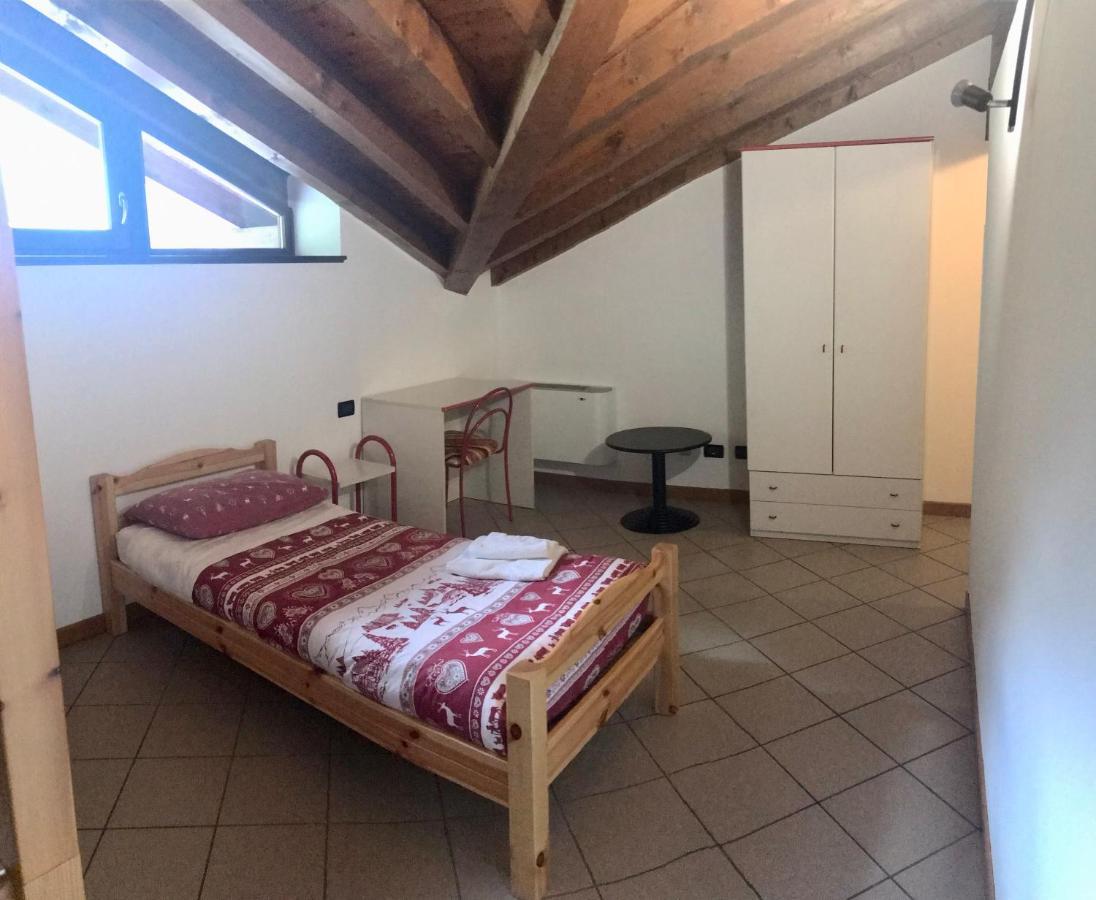 Ostello Casa Corti Валбондионе Екстериор снимка